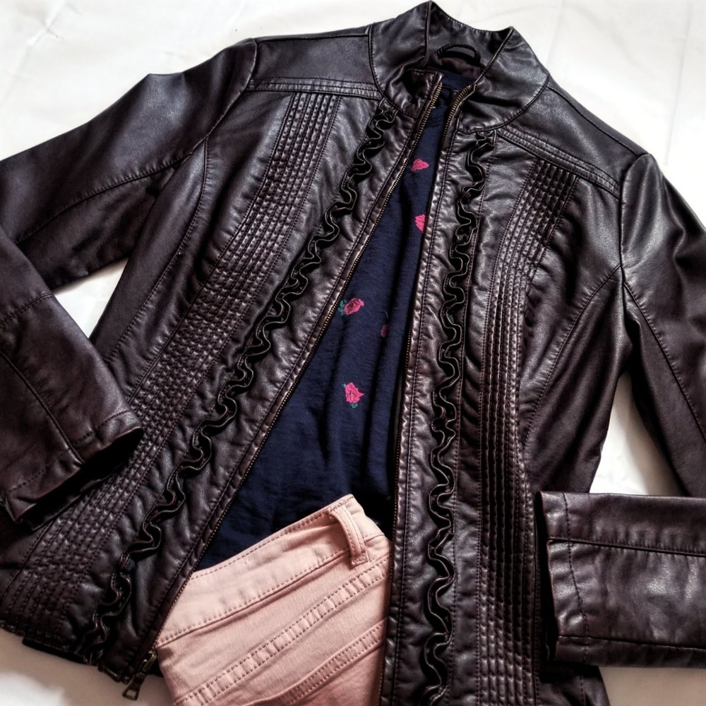 🧞‍♀Big Chill Vintage Ruffled Vegan Leather Jacket